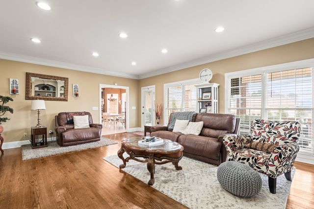 104 FAIRWAYS BLVD, W, Tullahoma, TN 37388