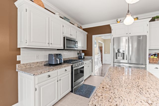 104 FAIRWAYS BLVD, W, Tullahoma, TN 37388