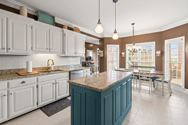 104 FAIRWAYS BLVD, W, Tullahoma, TN 37388