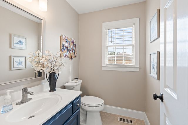 104 FAIRWAYS BLVD, W, Tullahoma, TN 37388