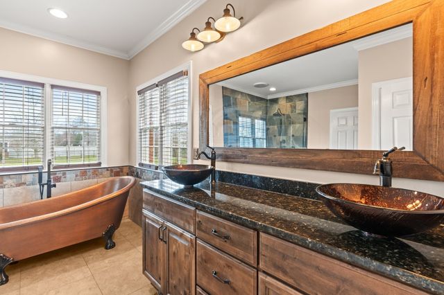 104 FAIRWAYS BLVD, W, Tullahoma, TN 37388