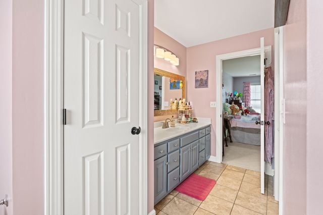 104 FAIRWAYS BLVD, W, Tullahoma, TN 37388