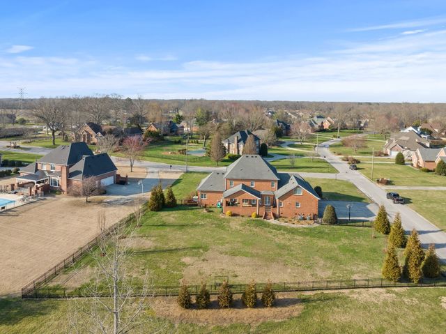 104 FAIRWAYS BLVD, W, Tullahoma, TN 37388