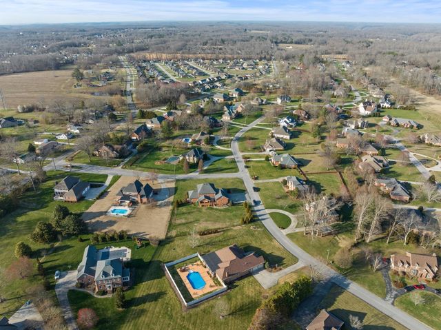 104 FAIRWAYS BLVD, W, Tullahoma, TN 37388