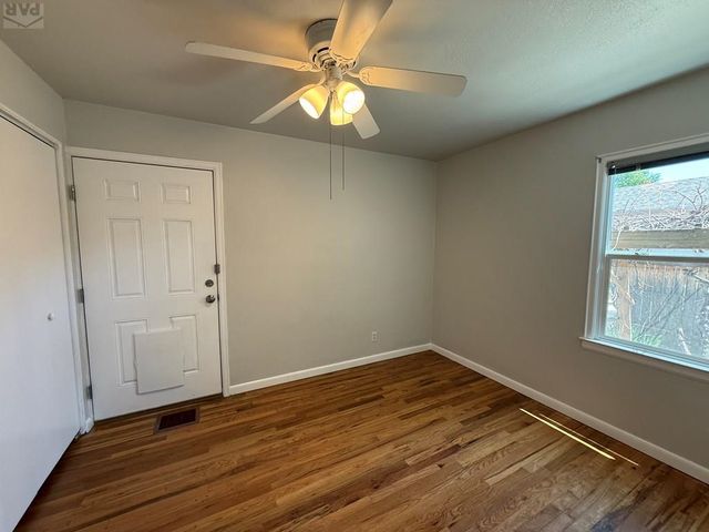 1015 W Routt Ave, Pueblo, CO 81004