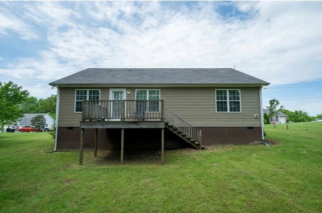 215 Desperado Ave, Pulaski, TN 38478