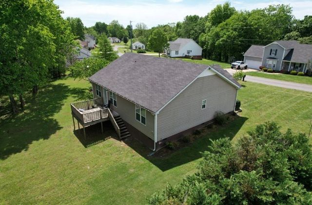 215 Desperado Ave, Pulaski, TN 38478