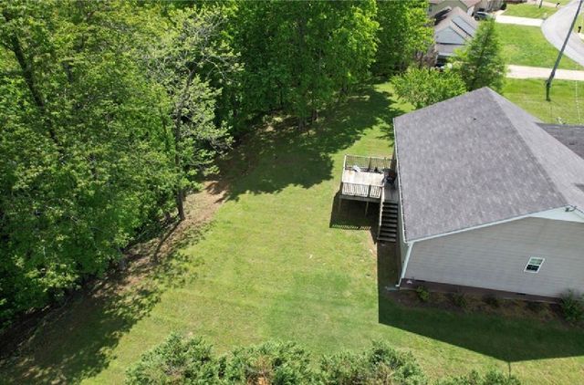 215 Desperado Ave, Pulaski, TN 38478
