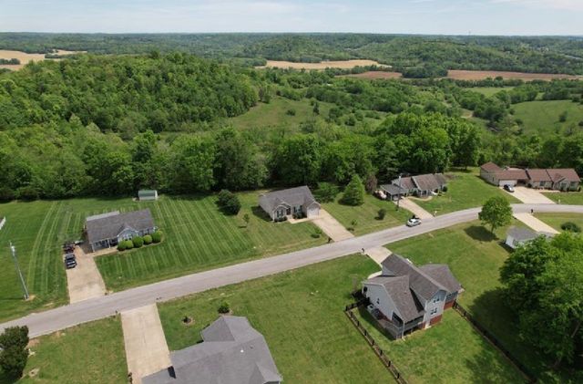 215 Desperado Ave, Pulaski, TN 38478