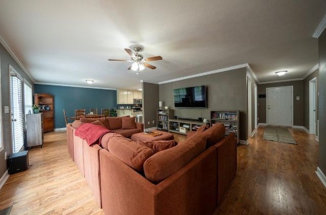 215 Desperado Ave, Pulaski, TN 38478