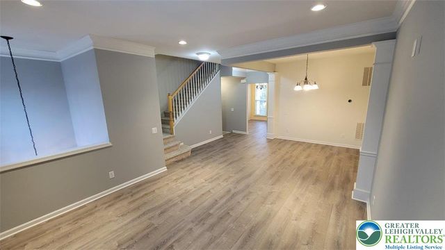 8486 Putnam Court, Upper Macungie Twp, PA 18031