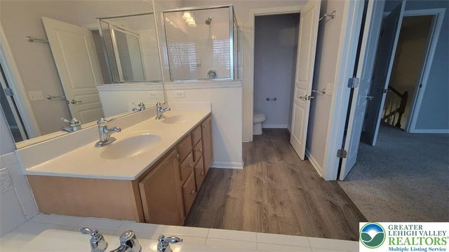8486 Putnam Court, Upper Macungie Twp, PA 18031