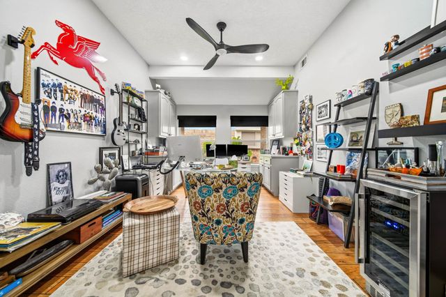906 Maple Branch Lane, Pearland, TX 77584