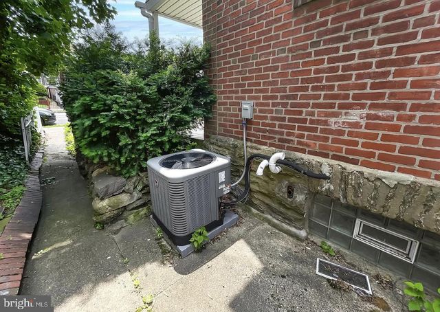 1507 E DUVAL ST, Philadelphia, PA 19138