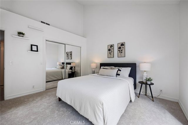 35 Del Perlatto, Irvine, CA 92614