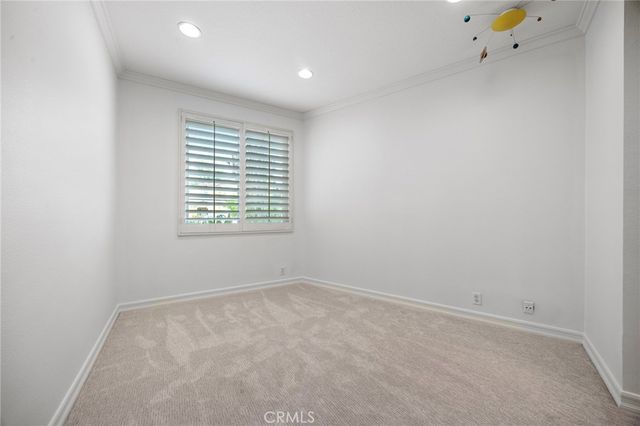 35 Del Perlatto, Irvine, CA 92614