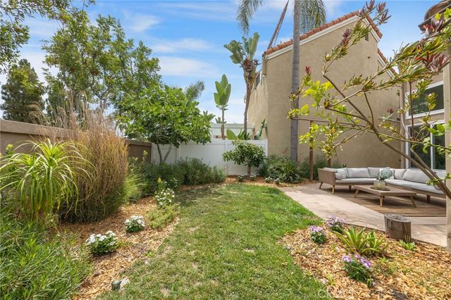 35 Del Perlatto, Irvine, CA 92614