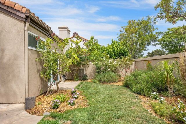 35 Del Perlatto, Irvine, CA 92614