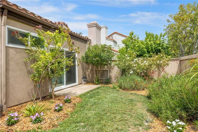 35 Del Perlatto, Irvine, CA 92614