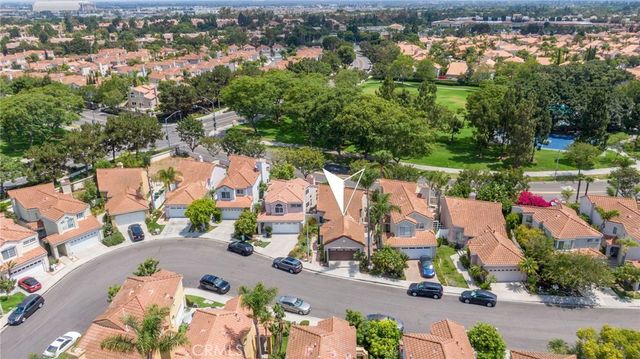 35 Del Perlatto, Irvine, CA 92614