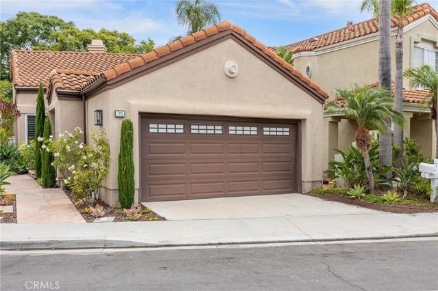 35 Del Perlatto, Irvine, CA 92614