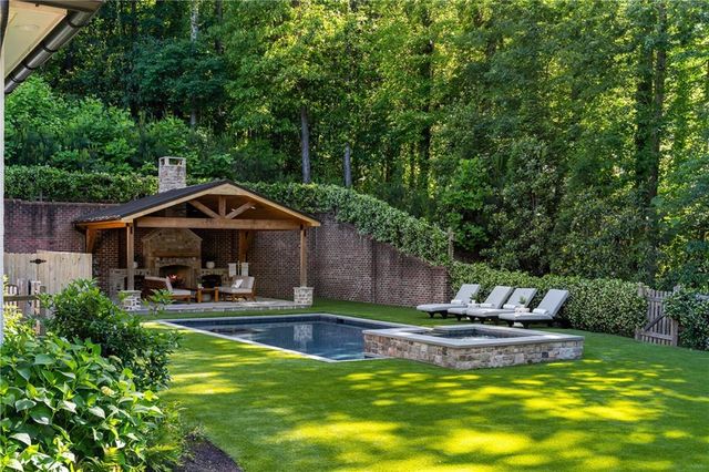 5360 Lake Forrest Drive, Atlanta, GA 30342