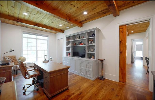 5360 Lake Forrest Drive, Atlanta, GA 30342