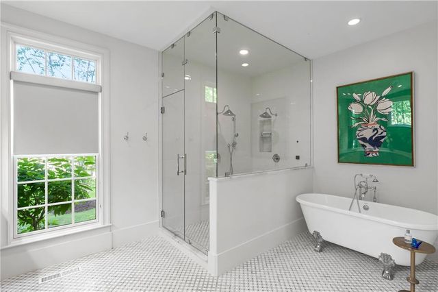 5360 Lake Forrest Drive, Atlanta, GA 30342