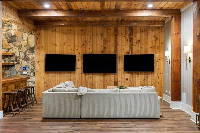 5360 Lake Forrest Drive, Atlanta, GA 30342