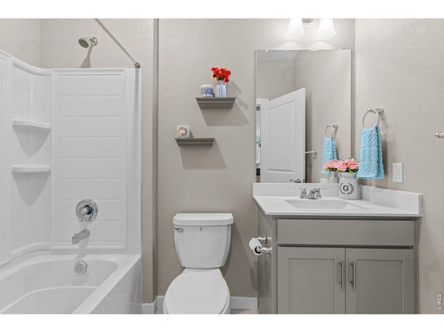 1661 Vantage Pkwy, Berthoud, CO 80513