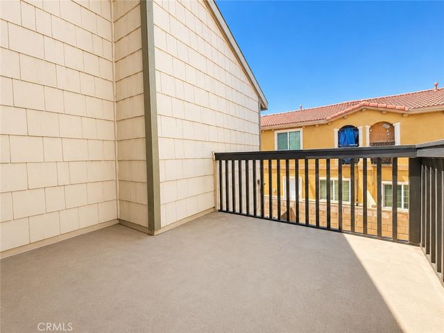 8582 Tamarind Avenue D, Fontana, CA 92335
