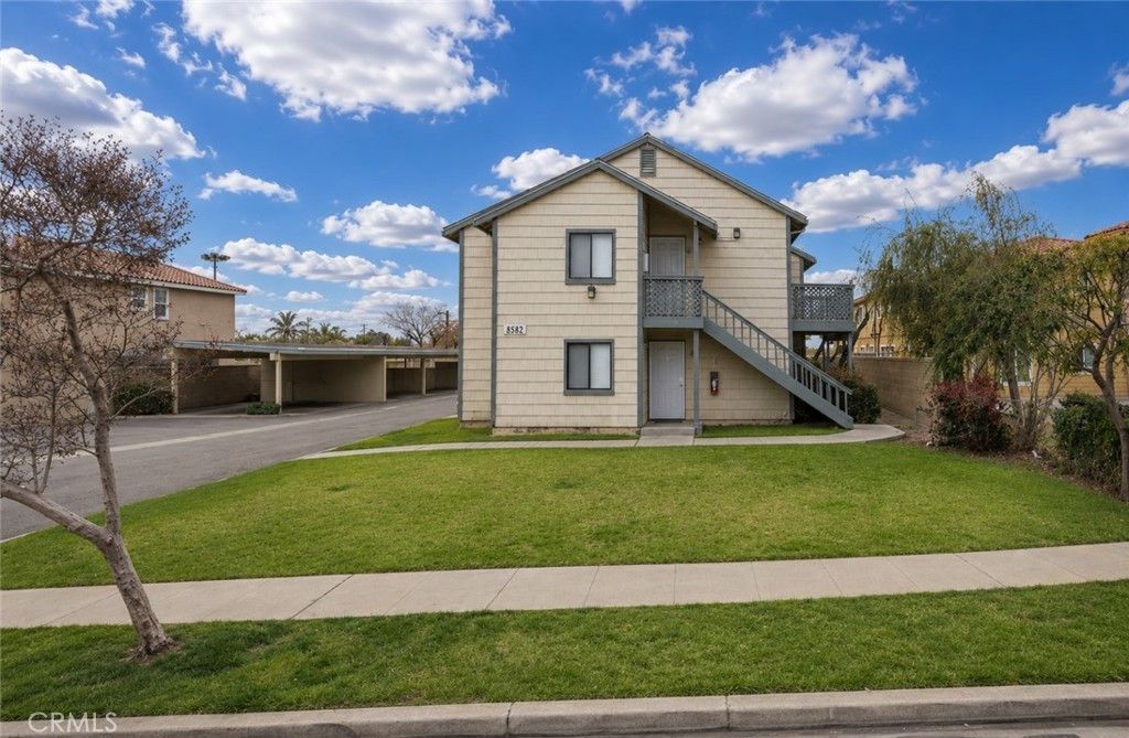 8582 Tamarind Avenue D, Fontana, CA 92335
