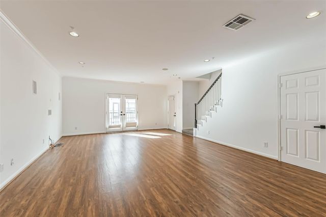 17 Waugh Drive 209, Houston, TX 77007