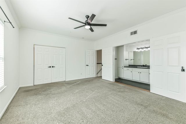 17 Waugh Drive 209, Houston, TX 77007