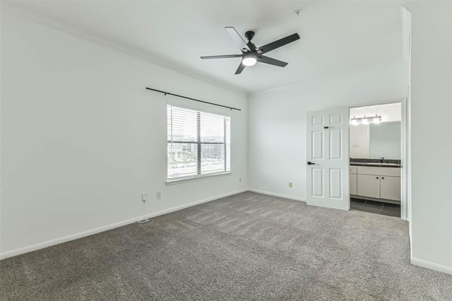 17 Waugh Drive 209, Houston, TX 77007