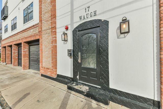 17 Waugh Drive 209, Houston, TX 77007