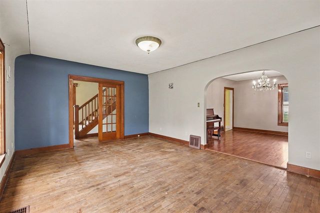 598 S Brooks Road, Muskegon, MI 49442