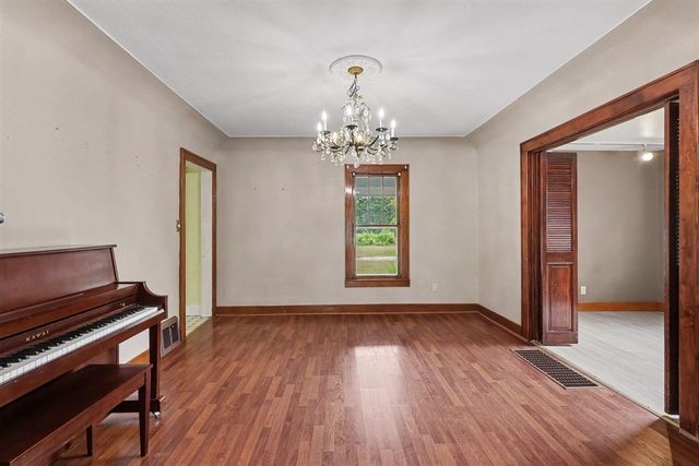 598 S Brooks Road, Muskegon, MI 49442