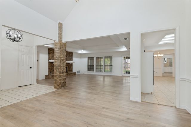 728 Havencrest Drive, Desoto, TX 75115