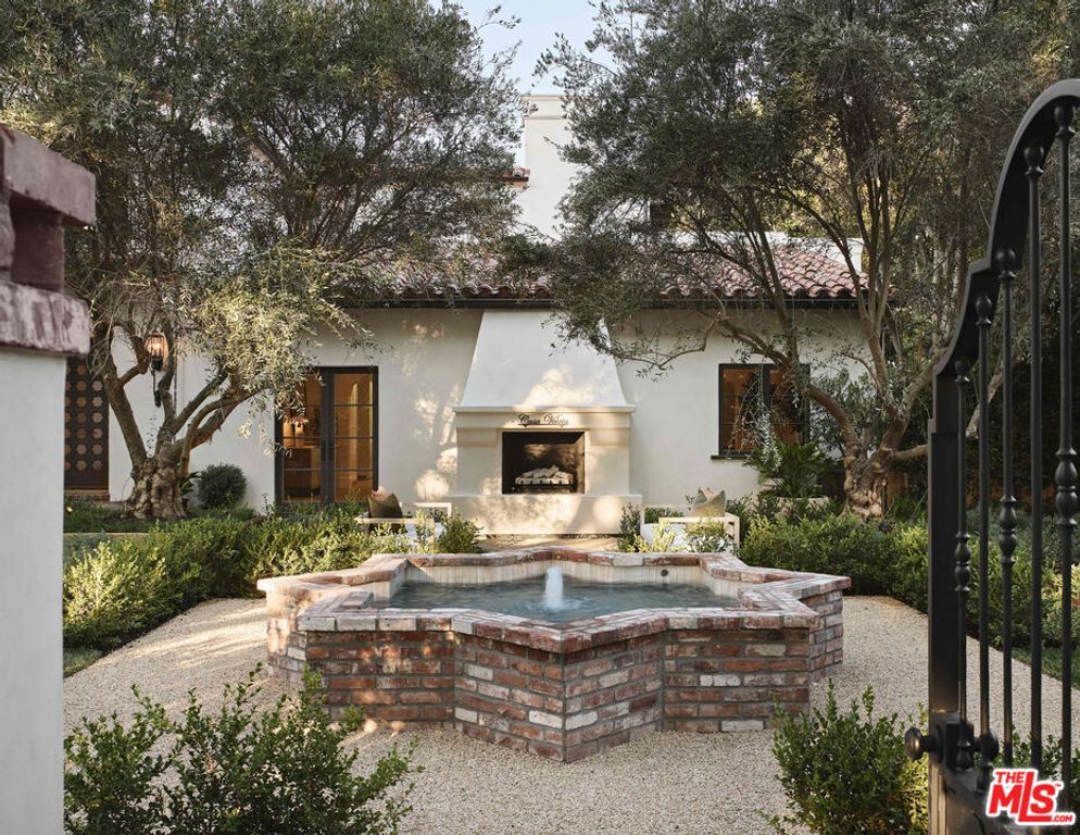 624 N Arden Drive, Beverly Hills, CA 90210