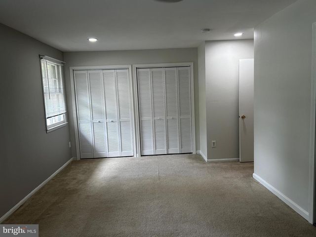 5205 PUMPHREY DR, Fairfax, VA 22032