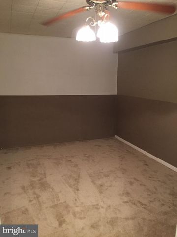 5205 PUMPHREY DR, Fairfax, VA 22032
