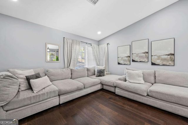 2468 Leslie Brook Drive, Decatur, GA 30035