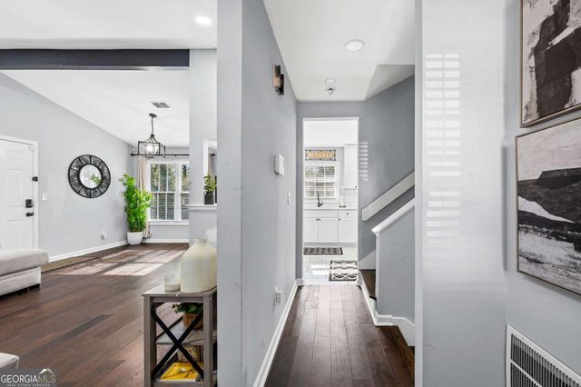 2468 Leslie Brook Drive, Decatur, GA 30035