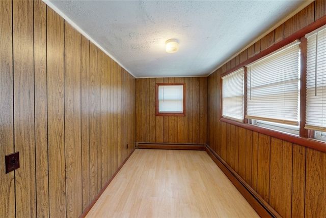 21 Narragansett Road, Cumberland, RI 02864