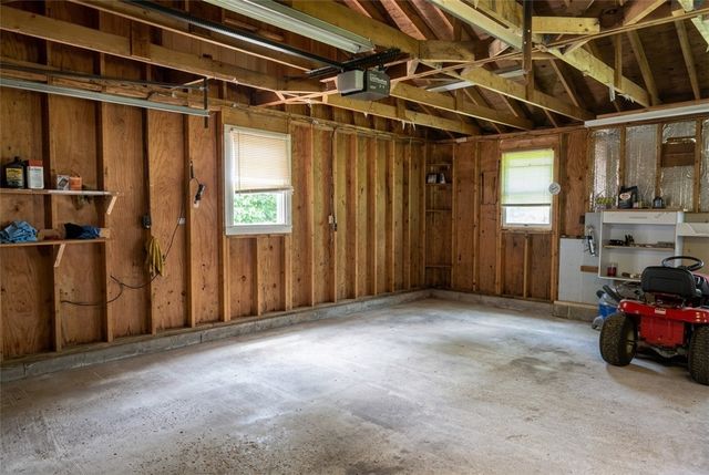 21 Narragansett Road, Cumberland, RI 02864