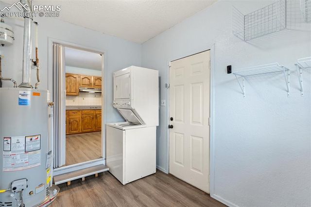 404 Pecos Drive, Colorado Springs, CO 80911