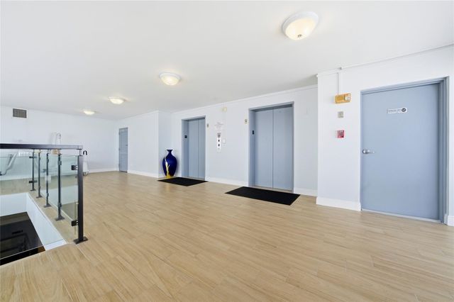 4020 Galt Ocean Drive PH5, Fort Lauderdale, FL 33308