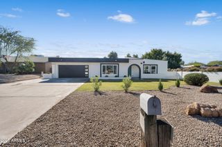 1111 E VILLAGE CIRCLE Drive N, Phoenix, AZ 85022