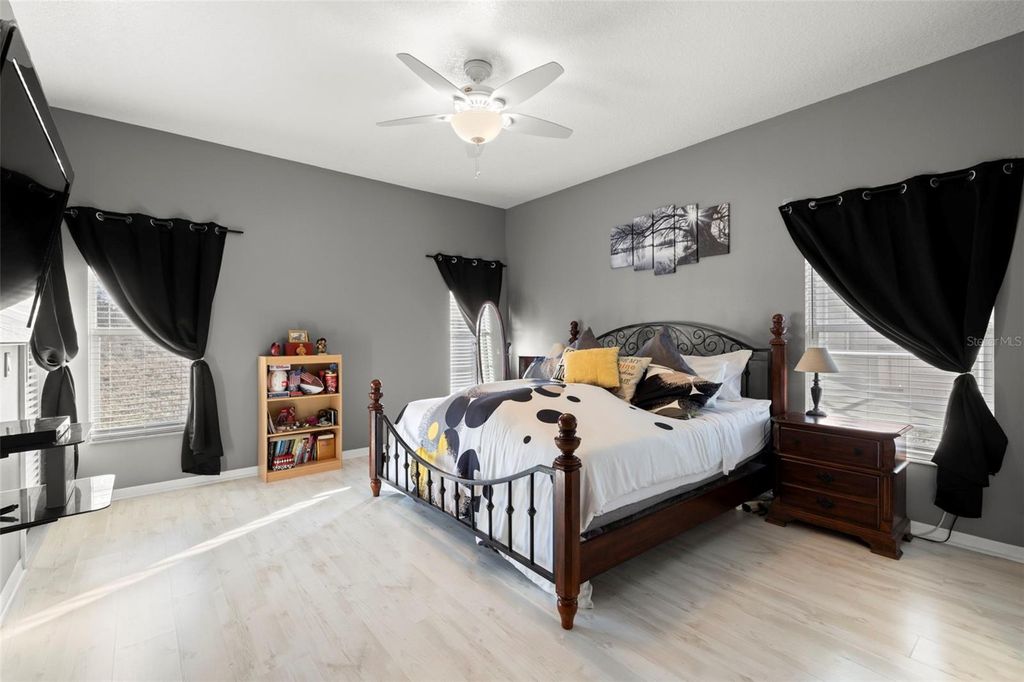 Image 18 of property listing at 3009 BANYAN HILL LANE, Land O Lakes, FL 34639